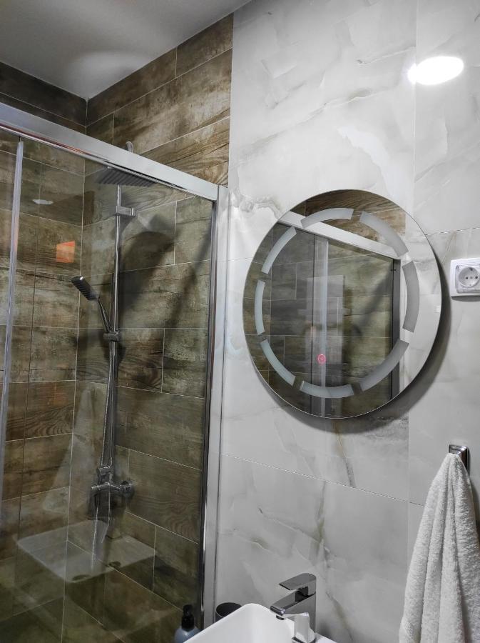 Geregs Alibi - Free Apartment *