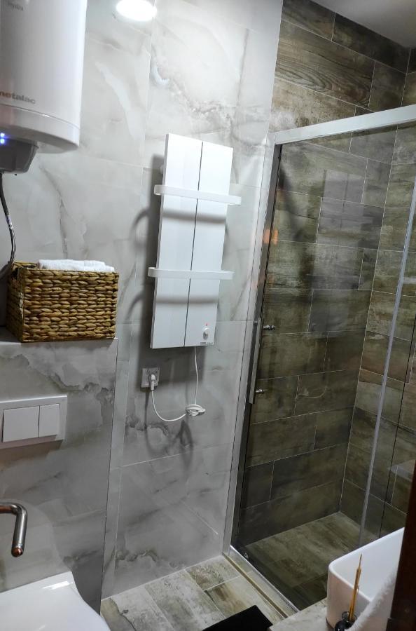 Geregs Alibi - Free Apartment