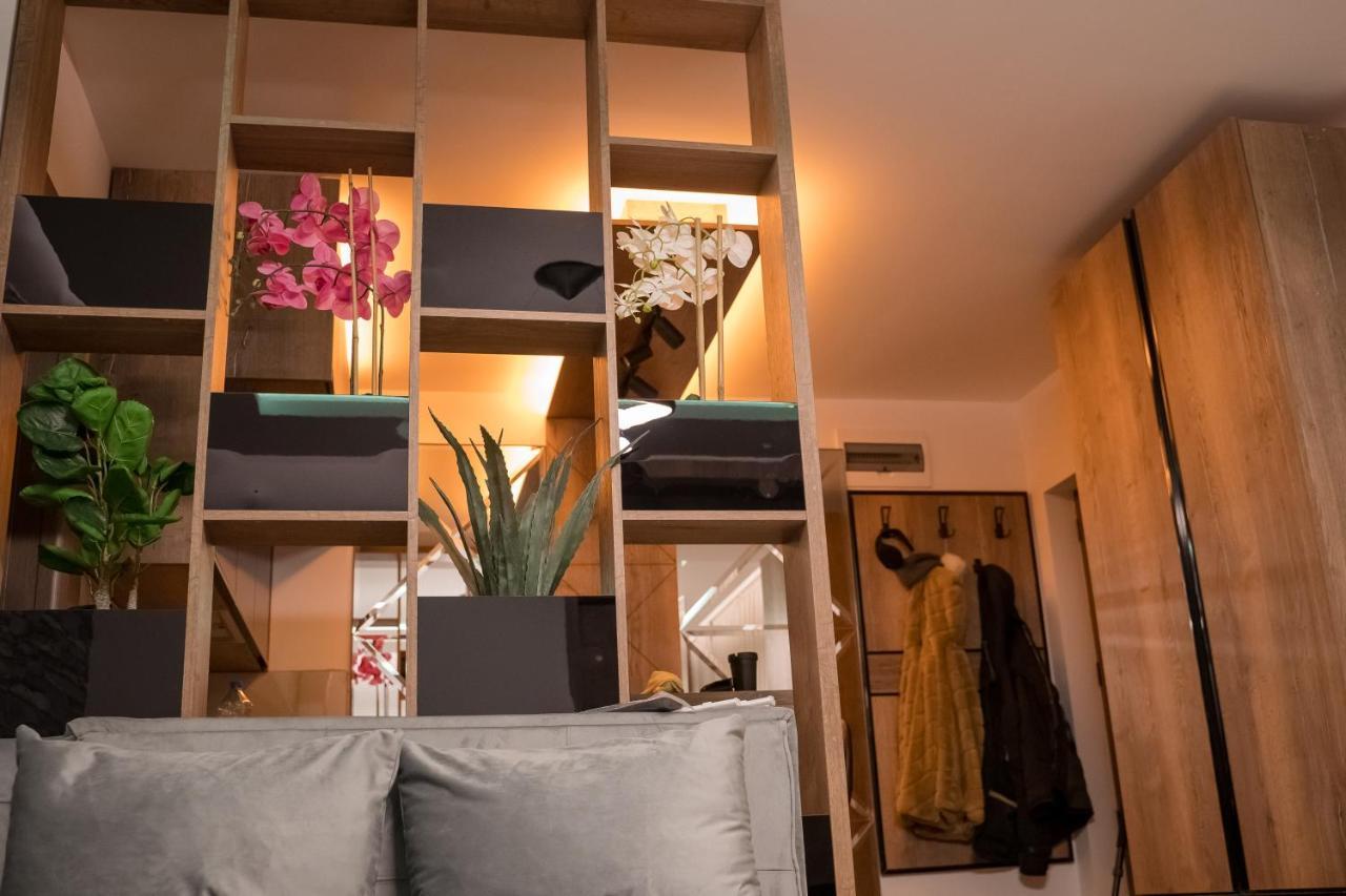Geregs Alibi - Free Apartment