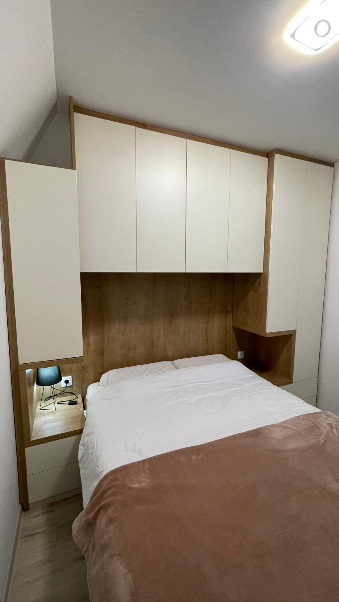 Geregs Alibi - Free Apartment