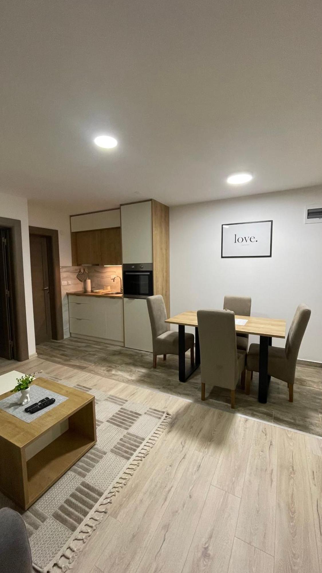 Geregs Alibi - Free Apartment *