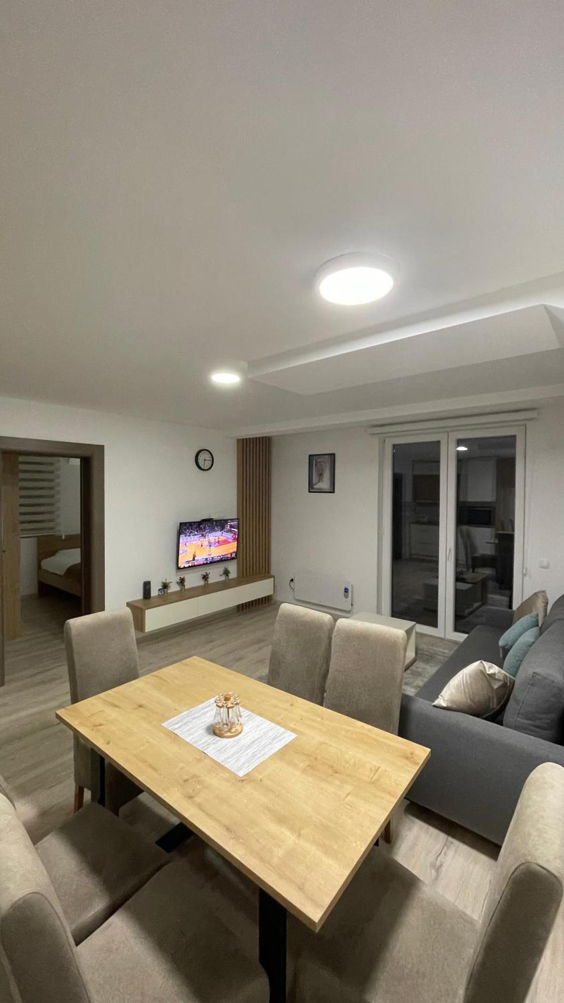 Geregs Alibi - Free Apartment *